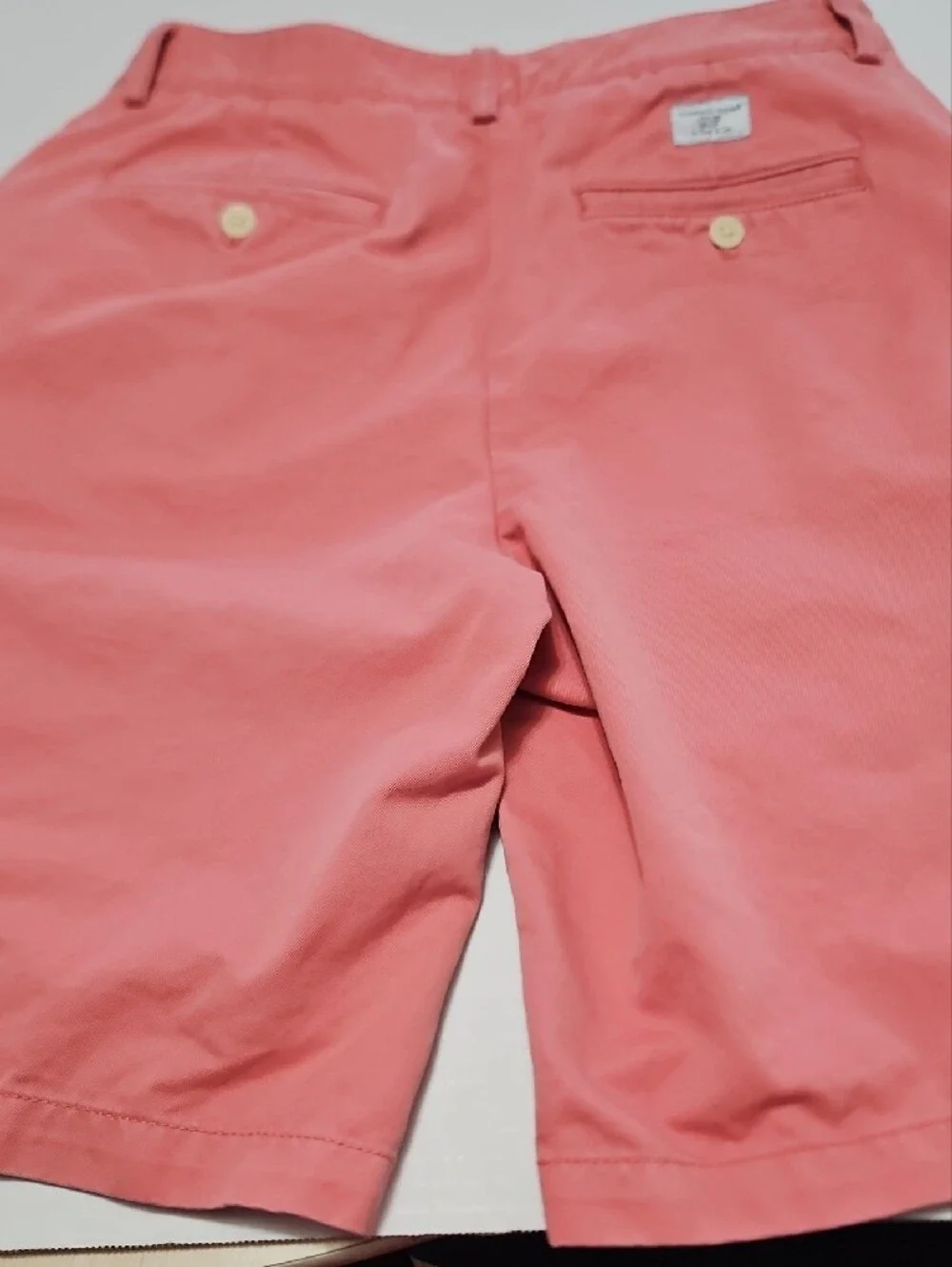 Vineyard Vines Men's Coral Pink Flat Front Shorts Size 30